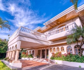 Buena Vista Chic Hotel