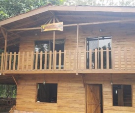 Cabaña amuebla en San Carlos