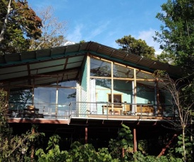 Above the Gulf, Vacation House
