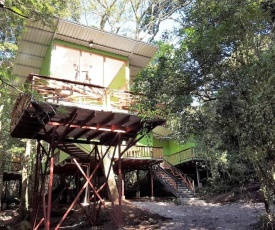 Canopy Wonders Vacation Home