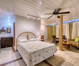 CariPro Apartments