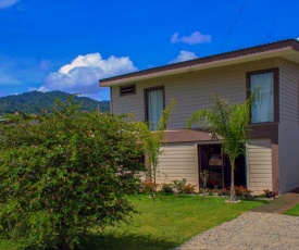 Casa Bromelia - Full House