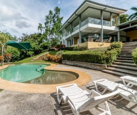 Casa Cariblanco