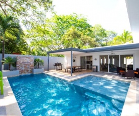 CASA COASTAL SERENITY