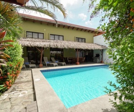 Casa Gris in Jaco