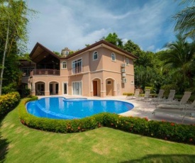 Casa Pacifica